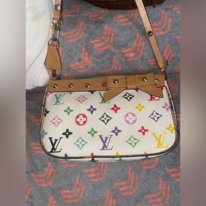 Louis Vuitton Mainly White multicolored handbag